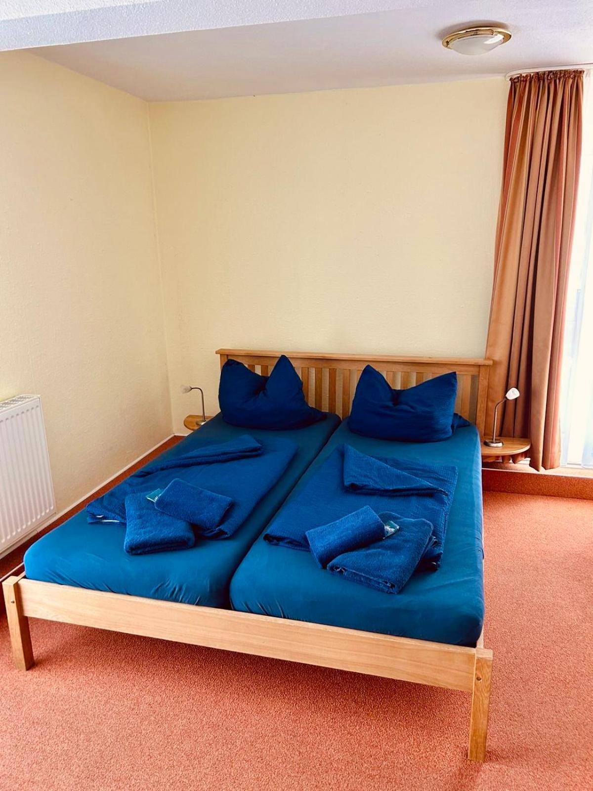 Alter Kornspeicher - Low Budget Zimmer Carolinensiel Exterior foto